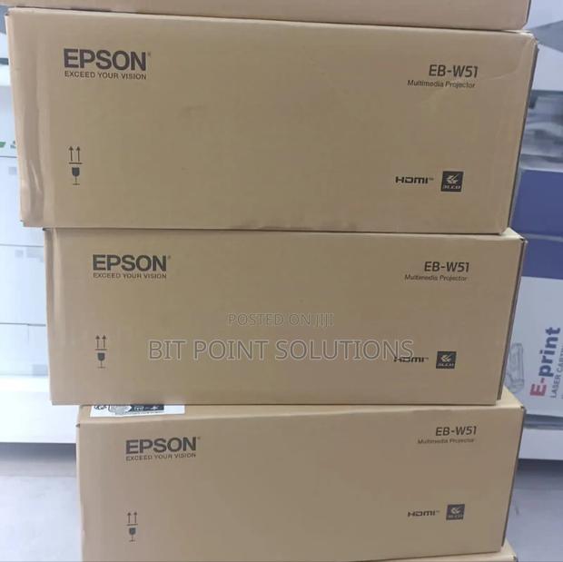 Epson Eb-w51 4000 Lumens Projector// Epson W51 4000 Lumens