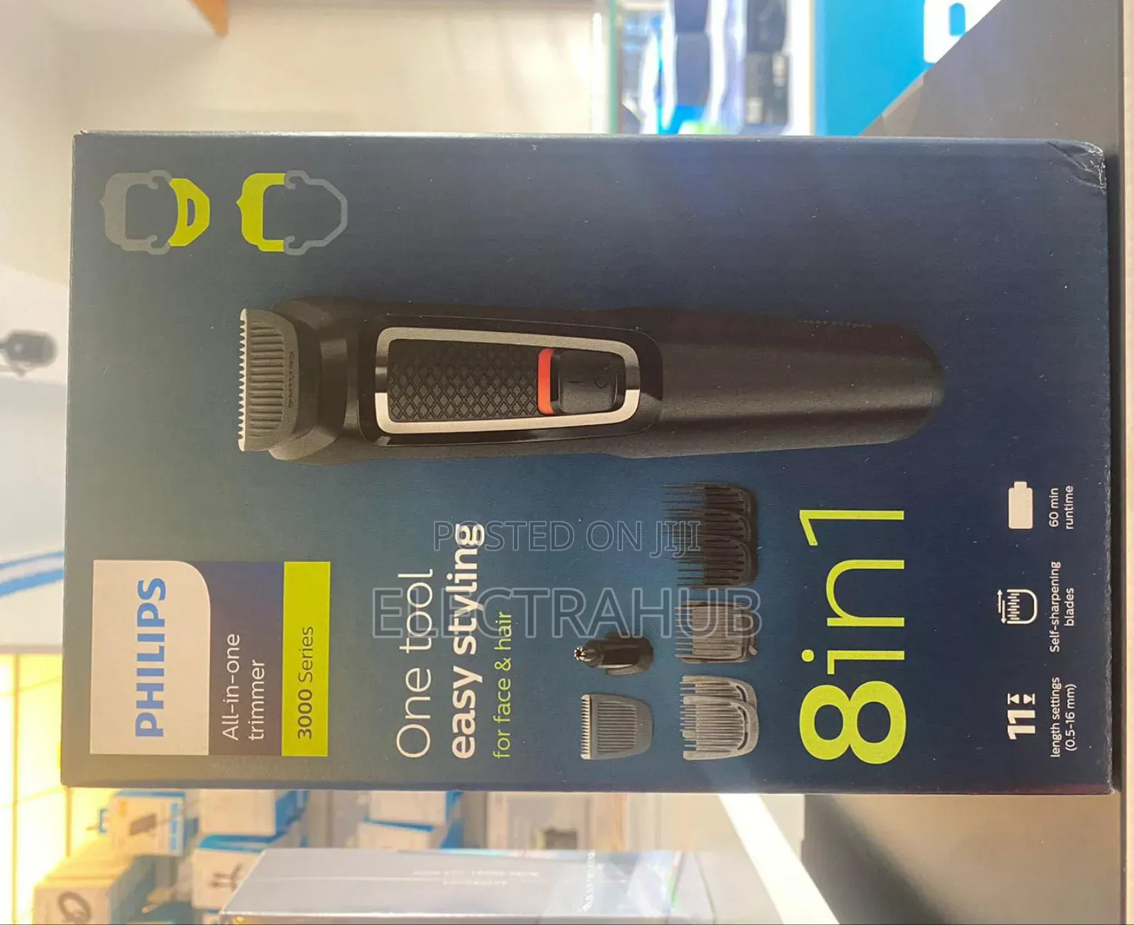 Phillips 8 in 1 All in One Trimmer New Sealed in a Shop