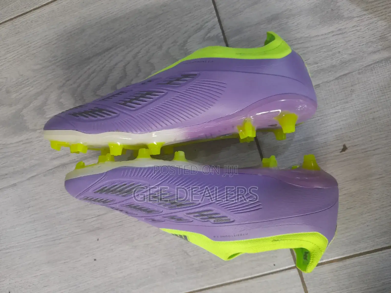 Predator Laceless Soccer Boot, Adidas Boots
