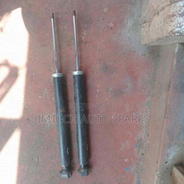 Nissan Tiida Rear Shocks