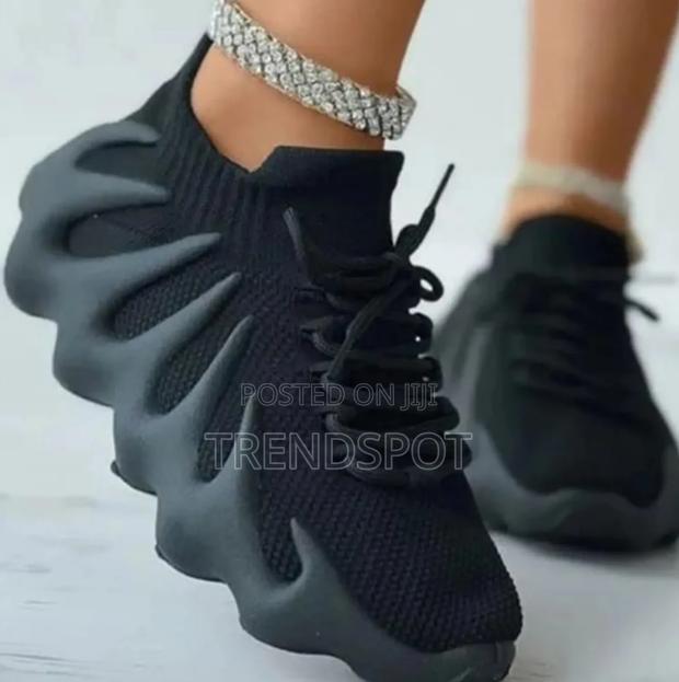 Yeezy 450 
Sizes 37-42
2200/= - thumbnail 2