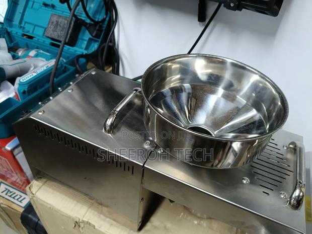 Oil Extractor Machine/Oil Press Machine