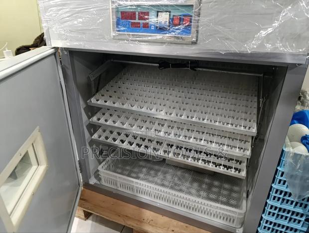 Imported 528 Eggs Incubator AC DC