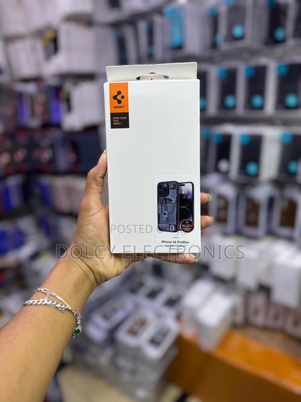 iPhone 16 Promax Spigen Case - main view