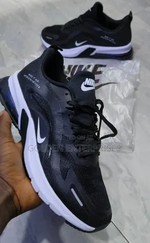 Black White Nike IT 39-45
