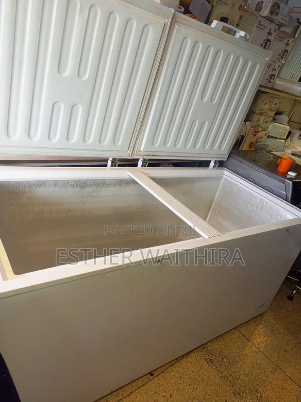 700l Chest Freezer - thumbnail 2
