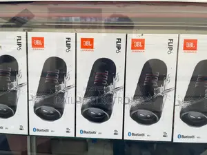 JBL Flip 6 Portable Bluetooth Speaker