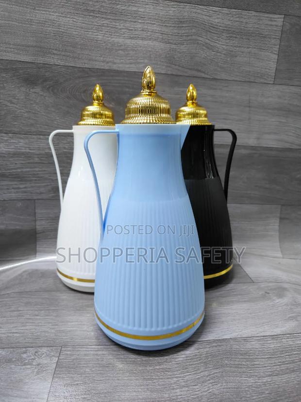 Haj Vacuum Flask 1litre. - main view