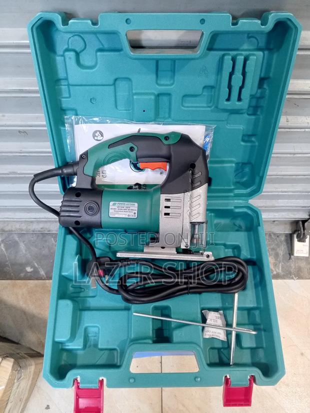 Power Action Jigsaw - thumbnail 2