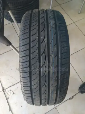 245/40 R19 D.K Tyres