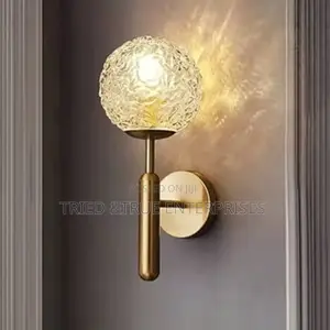 Modern Sphere Glass Golden Wall Bracket Light Tfw8