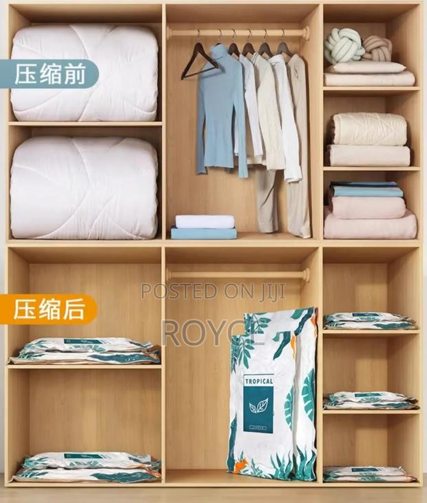 4pcs Vacuum Storage Bags With Electric Pump - thumbnail 3