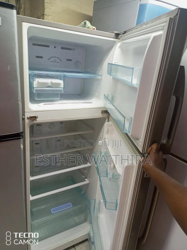 Smart Digital Samsung Fridge - thumbnail 2