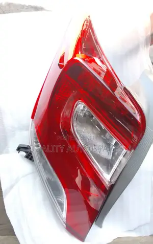 Toyota Vitz 2016 Taillight