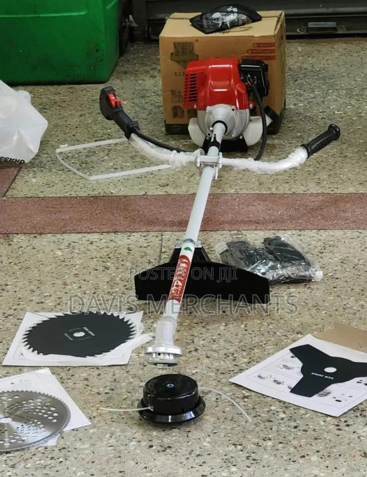Grass Cutter Machine