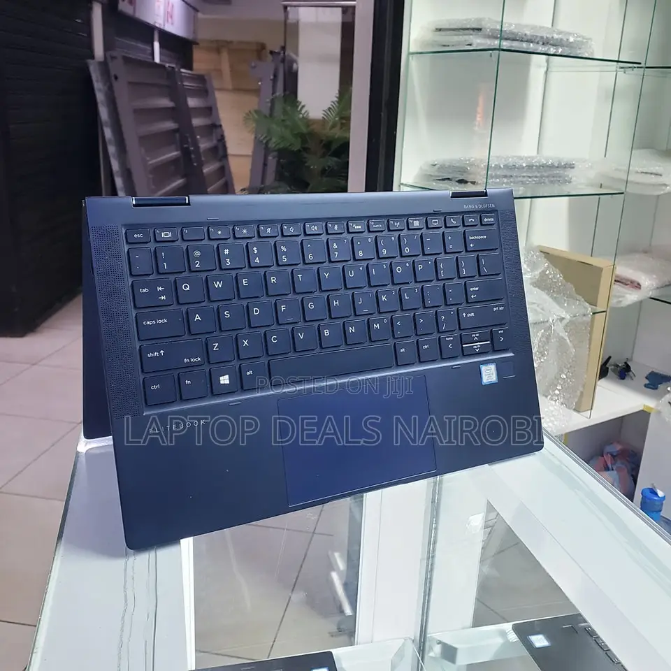 Laptop HP Dragonfly G1 16GB Intel Core I5 SSD 512GB