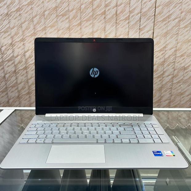 Laptop HP 15s 16GB Intel Core I7 SSD 512GB - thumbnail 3