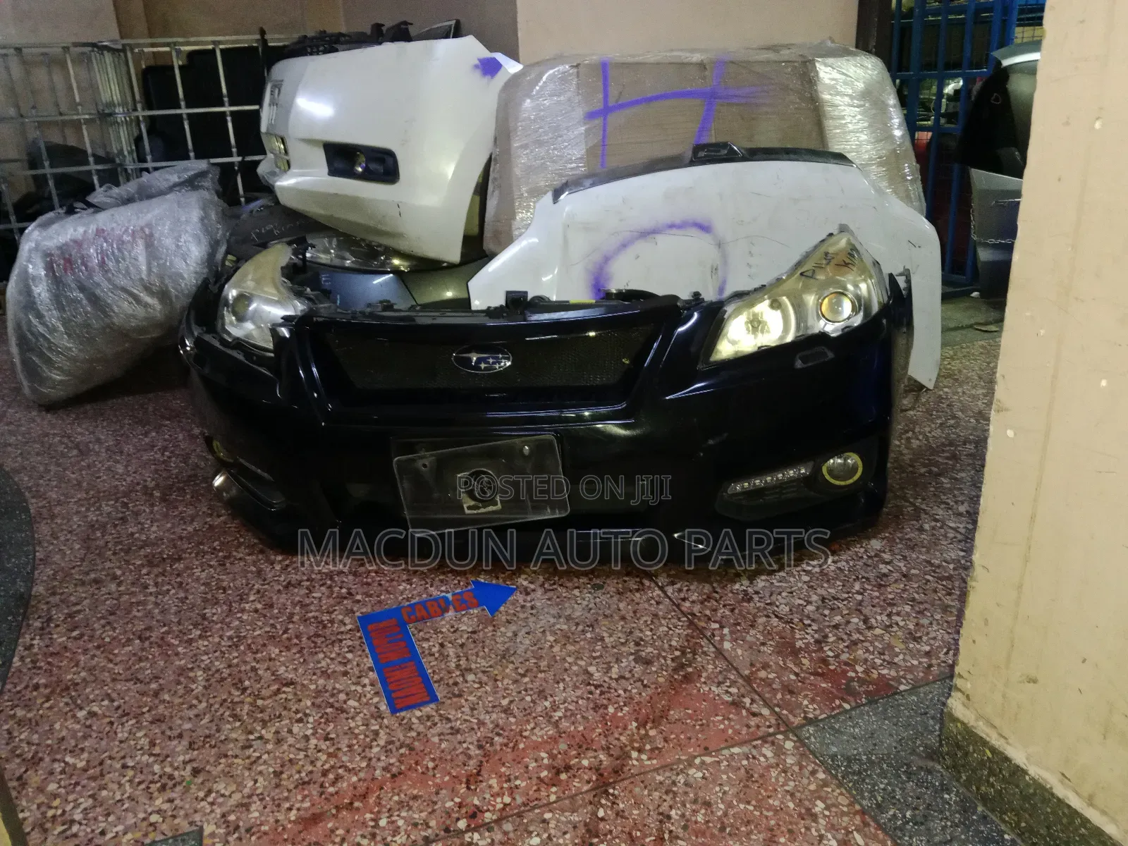 Subaru Legacy/Outback Nosecut