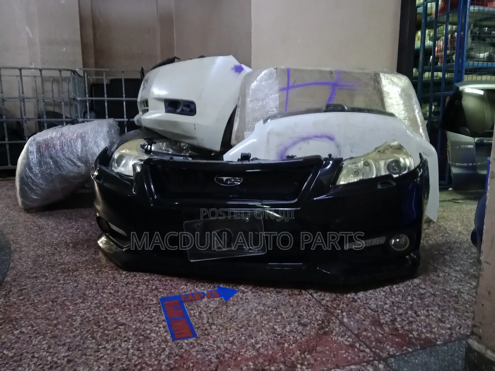 Subaru Legacy/Outback Nosecut