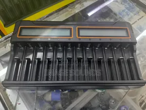 Battery Charger With 12 Slots