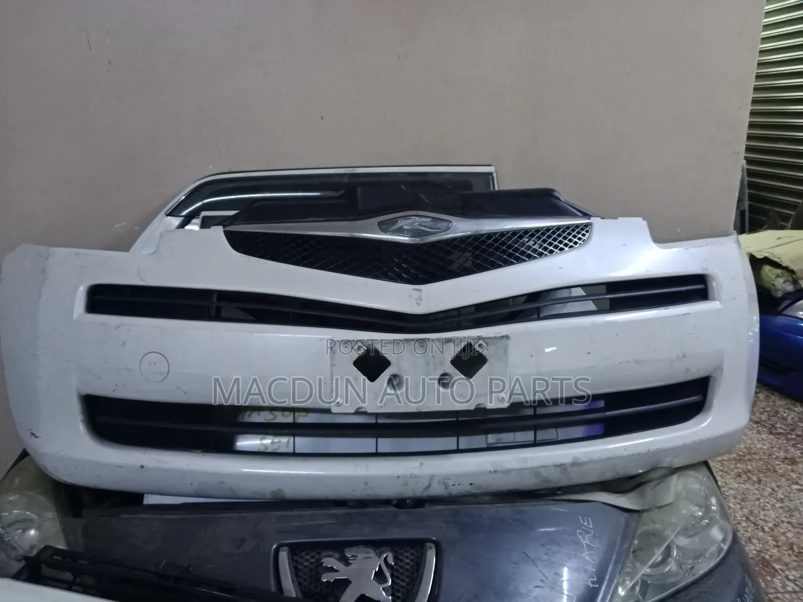 Toyota Ractis 05/08 Front Bumper