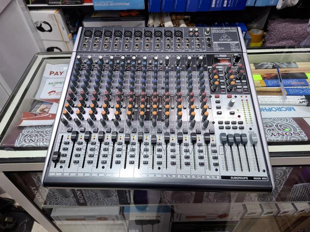 Behringer Xenyx X2442USB 24channels Plain Mixer - main view