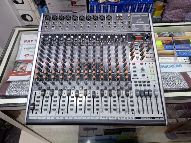 Behringer Xenyx X2442USB 24channels Plain Mixer - thumbnail 3