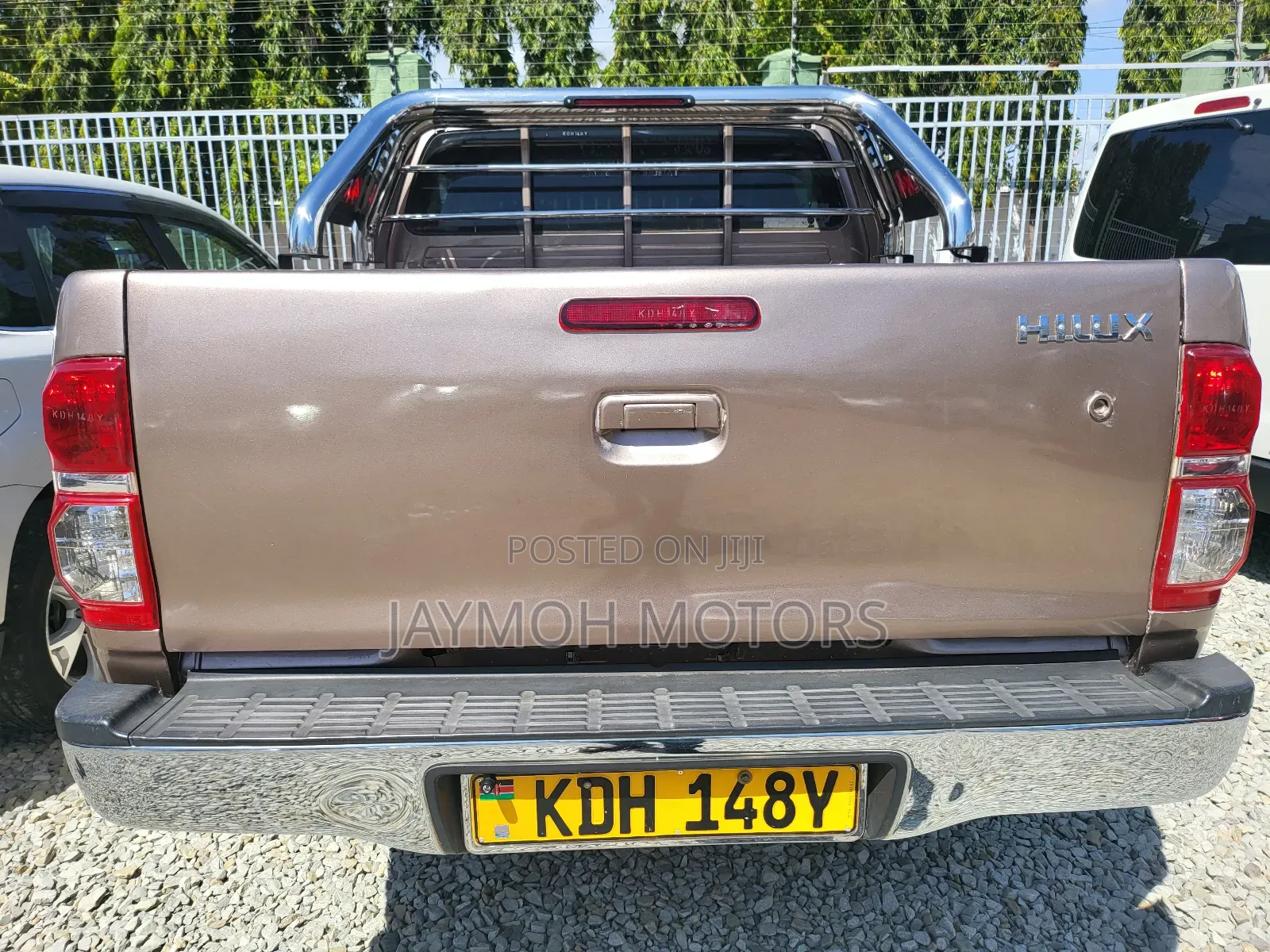 Toyota Hilux 2015 Brown