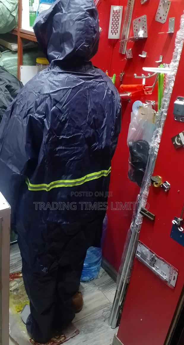 Rain Suits . - thumbnail 2