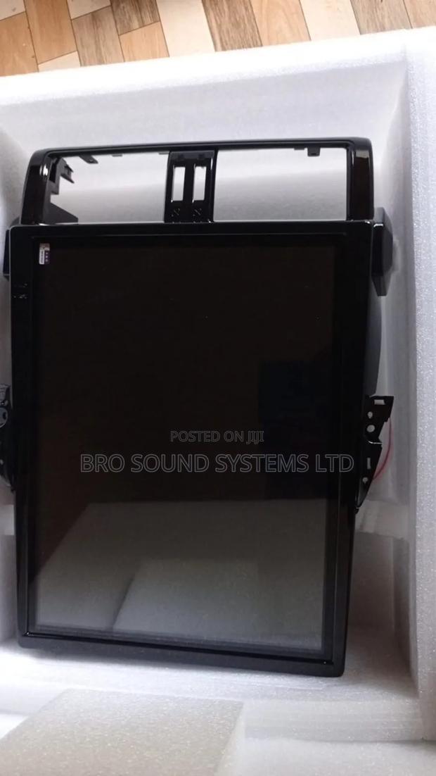 Toyota Prado 2014 - 2017 Android Tesla Stereo