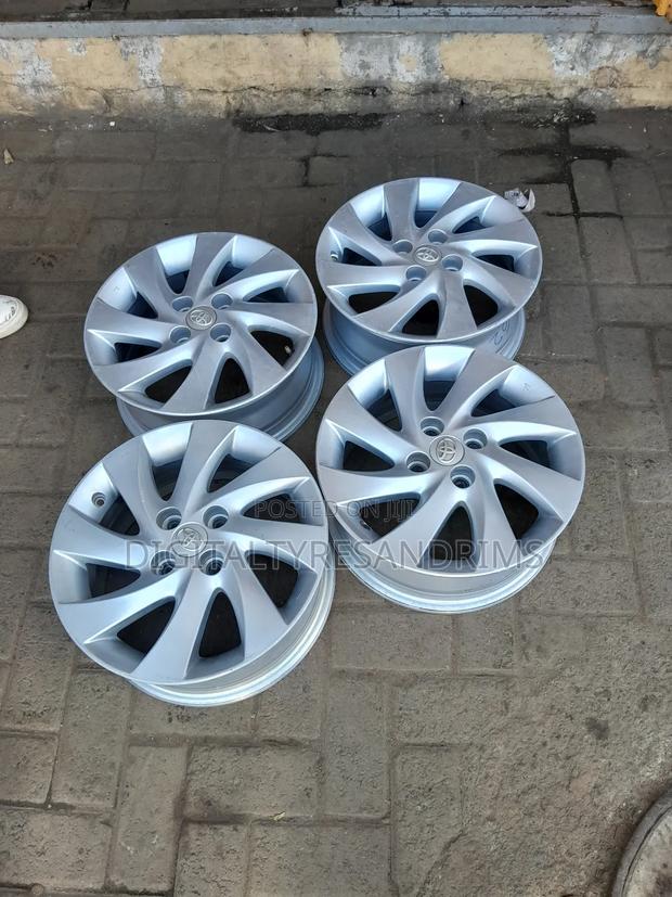 Original Toyota Rims Size 15"At Affordable Cost