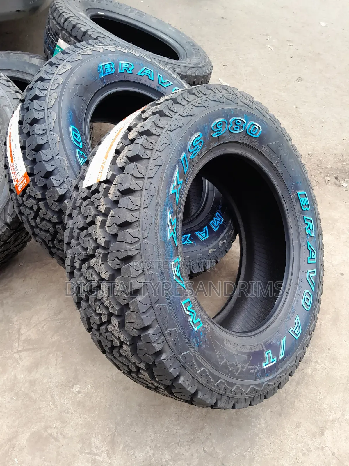 Brand New Maxxis Bravo Tyres Size 265/65r17