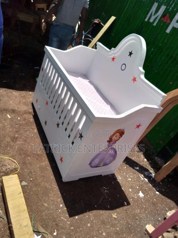 Modern Kids Baby Cot 4 by 2.5 Fitts - thumbnail 3