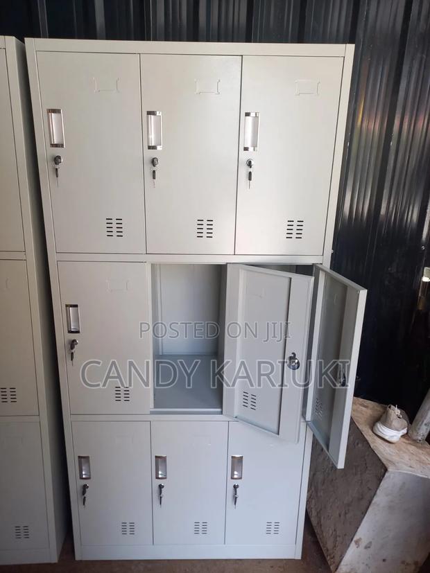 Executive Storage Lockers With 9 Compartments