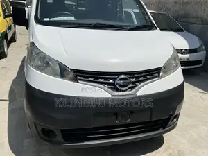 Nissan Vanette 2017 White