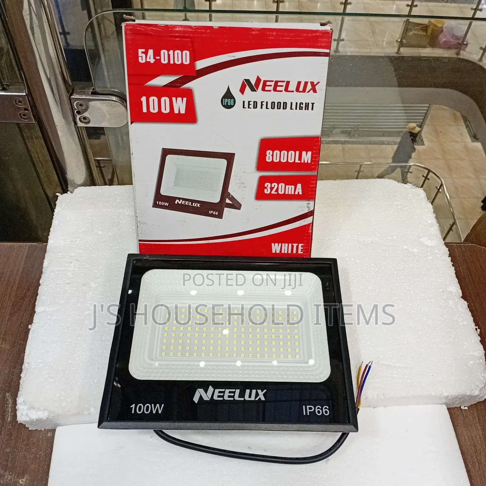 Neelux LED Flood Light