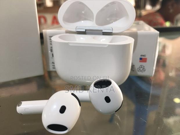 Latest Airpods 4th Generation - main view
