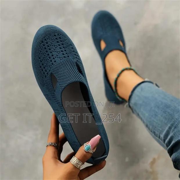 Ladies Rubbers*
*Size 36- 43* - thumbnail 2