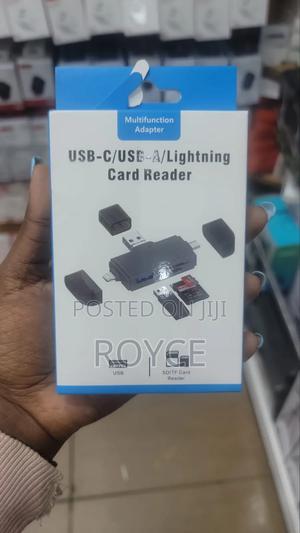 Multifunction Adapter -USB-C/USB-A / Lightning Card Reader - thumbnail 2
