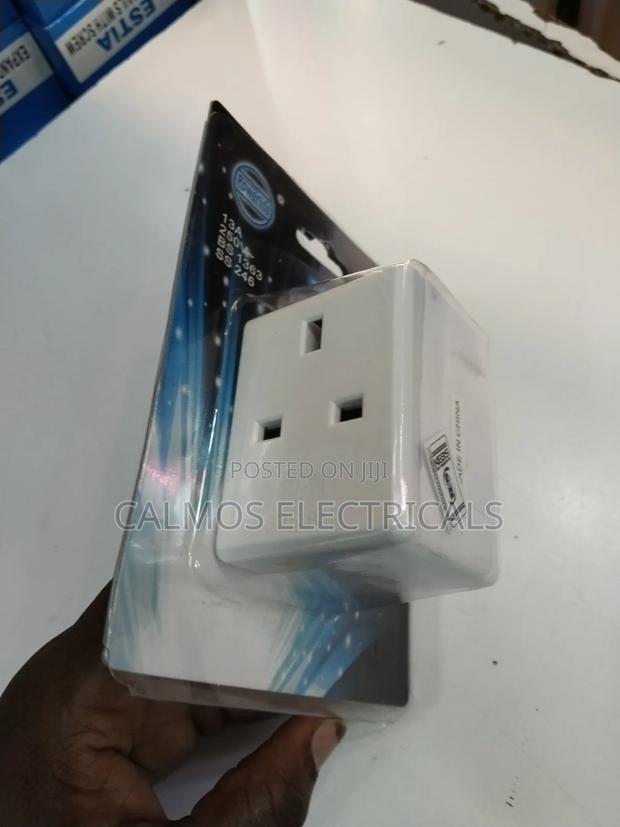 Adaptor Plug 23a - thumbnail 2