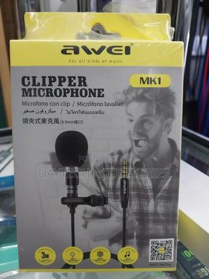 Awei Mini Portable Clip-on Lapel Lavalier Condenser Mic - thumbnail 2