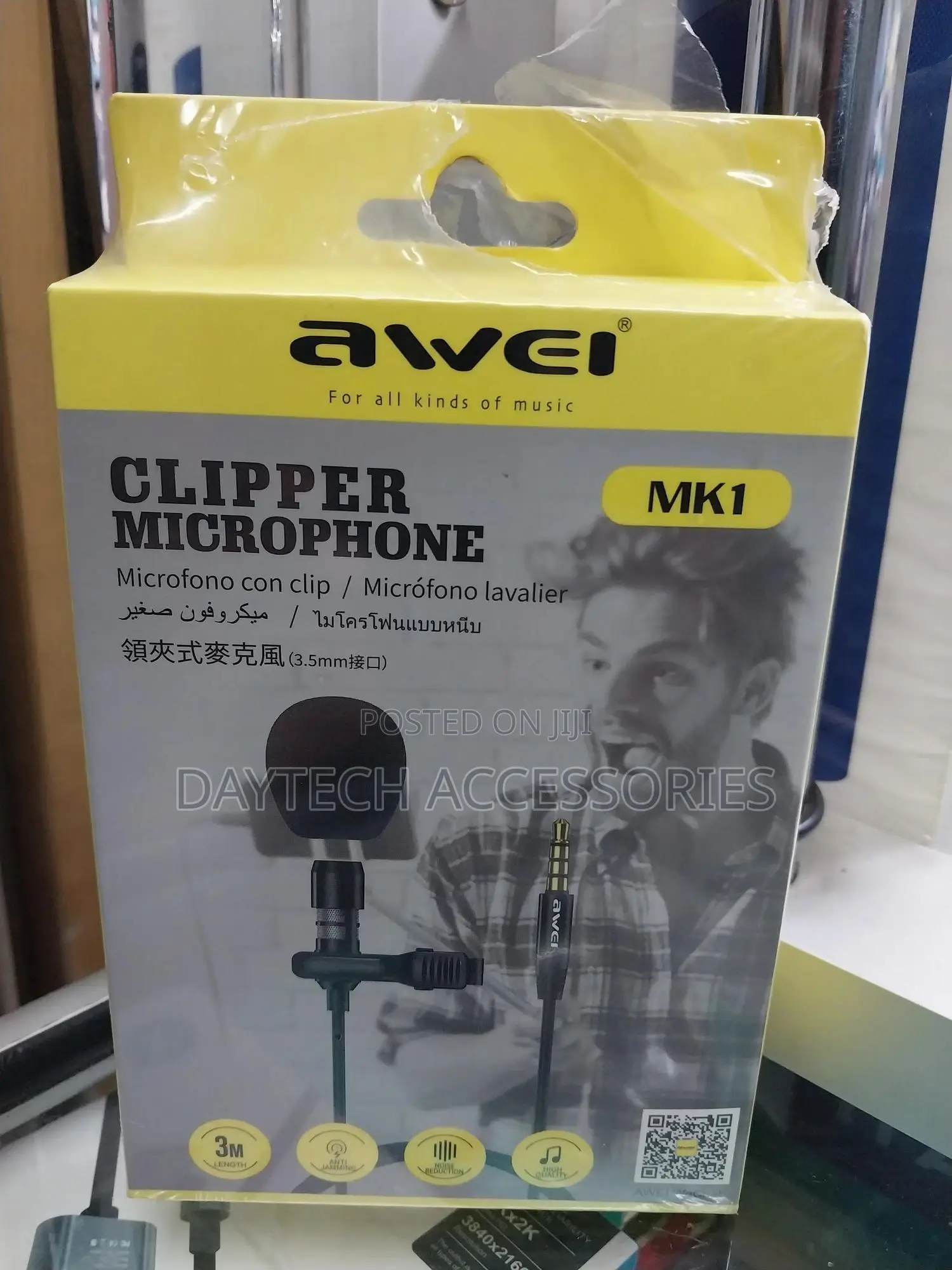 Awei Mini Portable Clip-on Lapel Lavalier Condenser Mic
