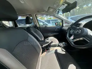 Nissan Note 2017 Yellow