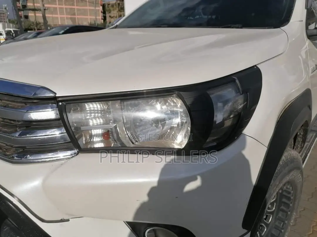 Chrome Kit for Toyota Hilux
