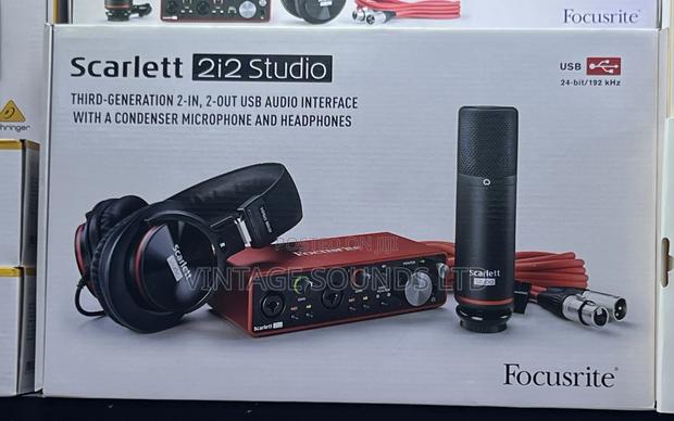 Focusrite Scarlett 2i2 Studio Recording Bundle (3rd Gen) - main view