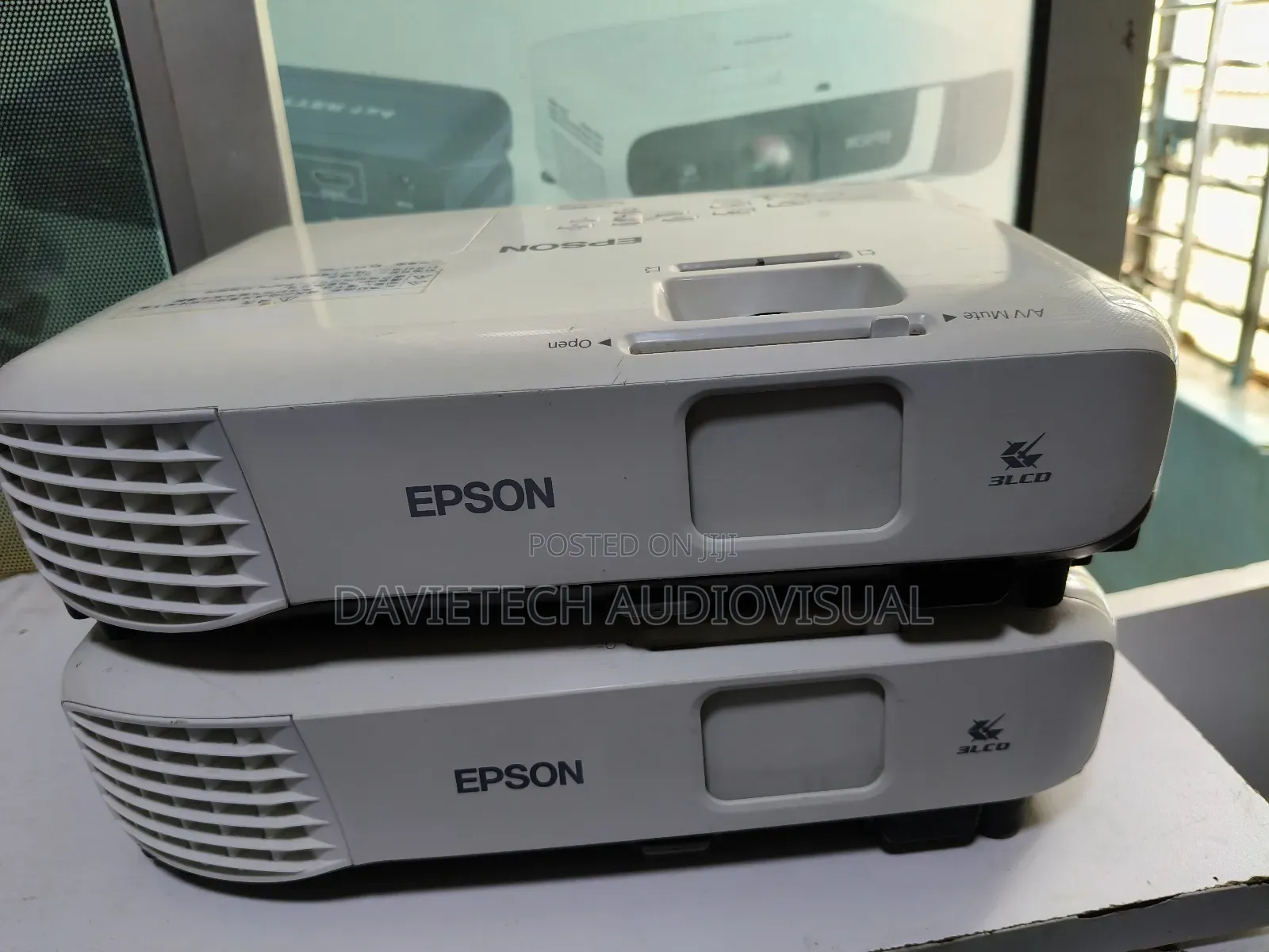 S05e- Xuk Epsons