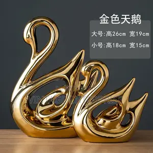 2pcs Decorative Swans