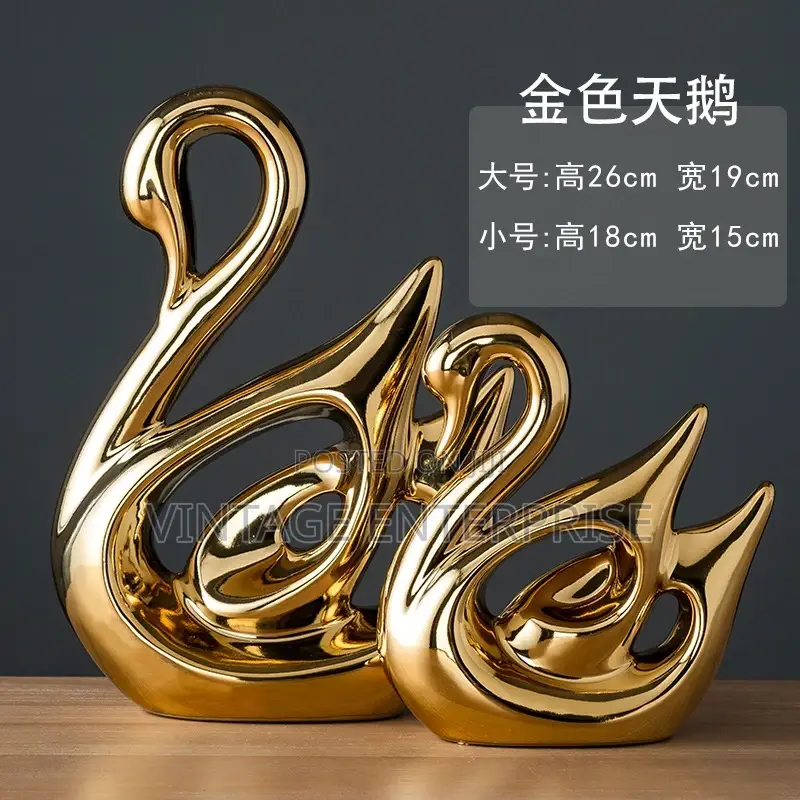 2pcs Decorative Swans