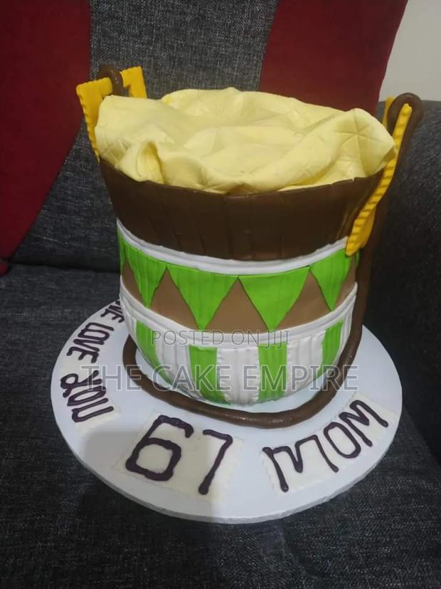 Traditional Cakes (Baskets Etc) - thumbnail 12