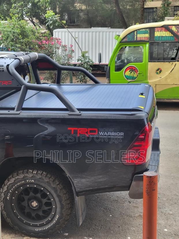 Aluminium Roller Shutter / Tonneau Cover Suitable - main view